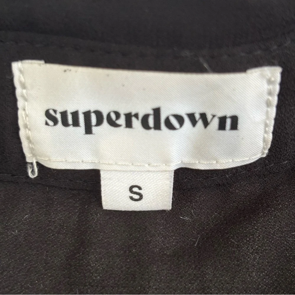 REVOLVE SUPERDOWN Womens Sheer Annie Button Up Top Size Small Black Feathers - Picture 4 of 9